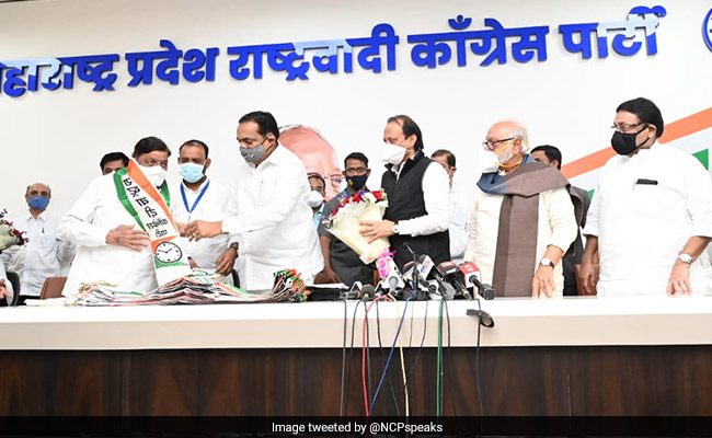 All 28 Congress Corporators From Malegaon Join Sharad Pawar's NCP