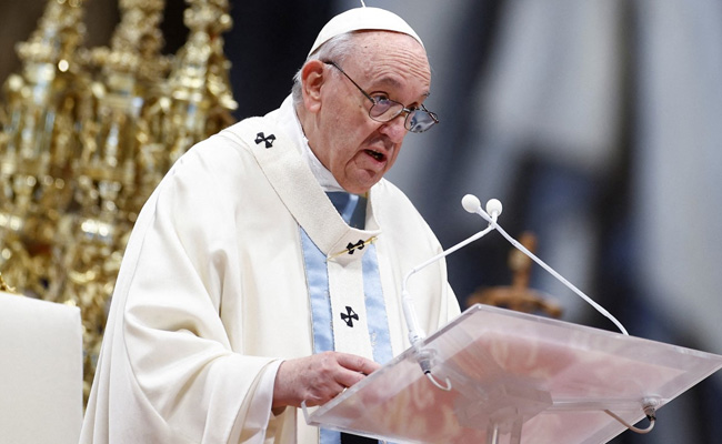 Homosexuality Isn't A Crime, Those Criminalising It Are Wrong: Pope Francis