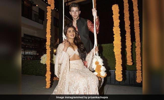 "She Is Going To Be A Super Mom To Her Baby Girl": Meera's Words For Priyanka Chopra's First Child