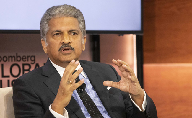 Anand Mahindra Was Asked When He'll Become India's Richest Man, His Reply