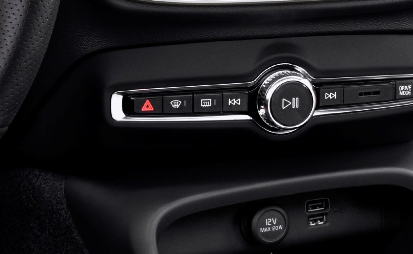 Motorists Will Now Be Fined For Wrong Use Of Hazard Lights