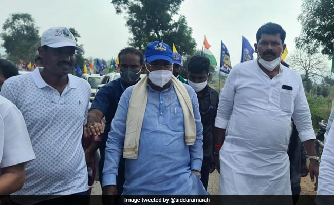 Karnataka Congress Holds Planned Footmarch Despite Covid Restrictions