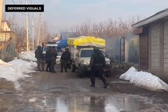 5 Terrorists Shot Dead In 2 Separate Encounters In J&K: Police 5 Terrorists Shot Dead In 2 Separate Encounters In J&K: Police