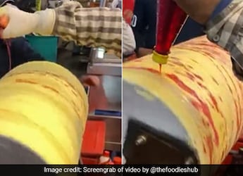 Watch: Delhi Street Vendor Is Using 90 Kgs Ice To Make Roller Ice Cream; Desi Internet Is Confused Watch: Delhi Street Vendor Is Using 90 Kgs Ice To Make Roller Ice Cream; Desi Internet Is Confused