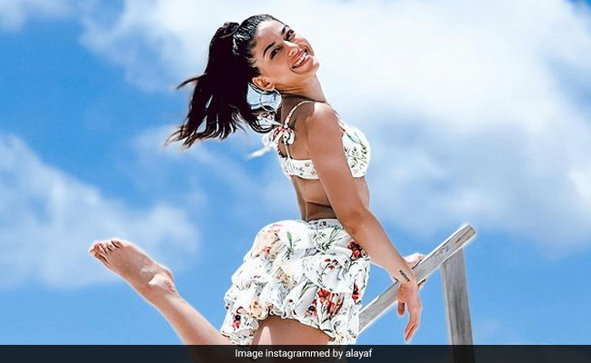 Alaya F Takes Us Back To The Maldives In Her Throwback Floral Look