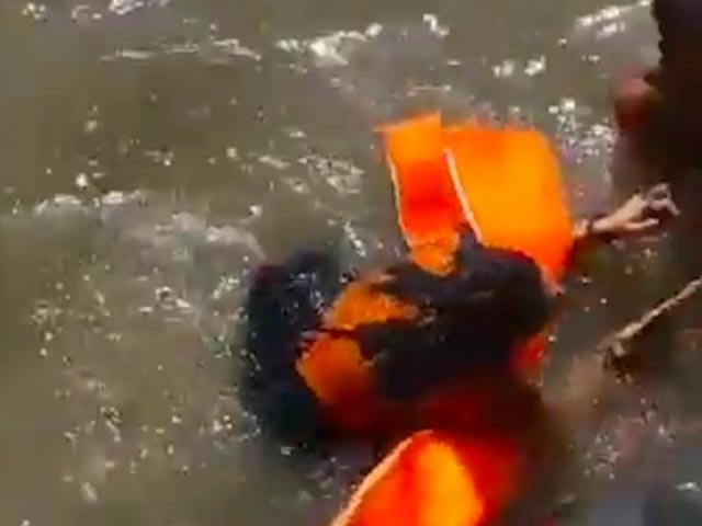 Watch: Mumbai Police Rescues Woman Drowning in Sea