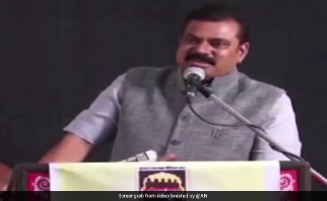 'आलू-प्याज का दाम कम करने को PM नहीं बने मोदी, PoK बन सकता है भारत का हिस्सा' : केंद्रीय मंत्री