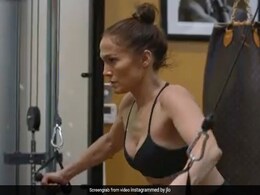 Jennifer Lopez, Stop Making Us All Look So Bad Please. Reason: Her Workout Video Jennifer Lopez, Stop Making Us All Look So Bad Please. Reason: Her Workout Video