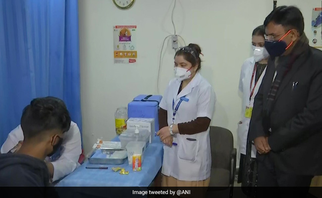 "Reports That Expired Covid Shots Being Given False, Misleading": Centre