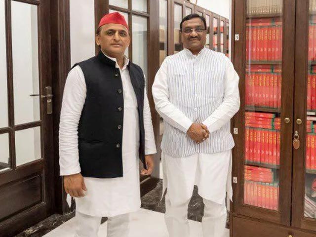 Team Yogi Loses Minister No 3, Backward Caste Leader Dharam Singh Saini