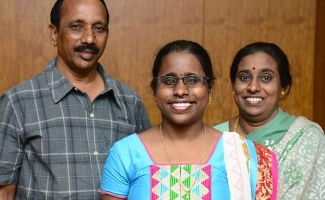 Positive Story: मिलिए इतिहास रचने वाली देश की पहली नेत्रहीन IFS अधिकारी Beno Zephine से