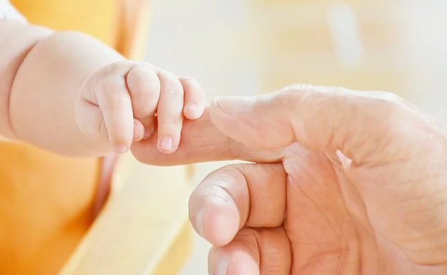"World's Most Prolific Sperm Donor" Says He Has Fathered 129 Children