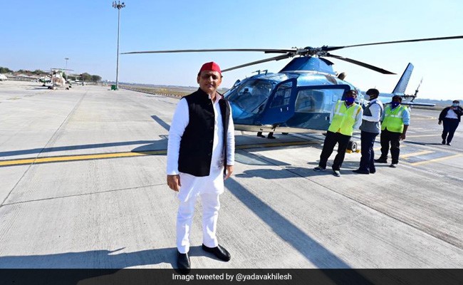 दिल्ली में रोका गया था चॉपर- अखिलेश यादव ने लगाया आरोप, कहा-'हारती हुई भाजपा की हताशा भरी साज़िश'
