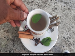 Skin Care: Giloy आपकी सेहत ही नहीं बल्कि सुंदरता के लिए भी बेहद फायदेमंद है, स्किन पर इसका असर जान आप भी इसका आज से ही करने लगेंगे इस्तेमाल Skin Care: Giloy आपकी सेहत ही नहीं बल्कि सुंदरता के लिए भी बेहद फायदेमंद है, स्किन पर इसका असर जान आप भी इसका आज से ही करने लगेंगे इस्तेमाल