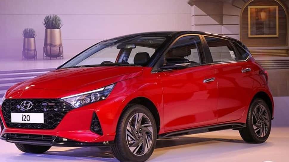 10 Cars and Their Flagship (Signature) Colours in India