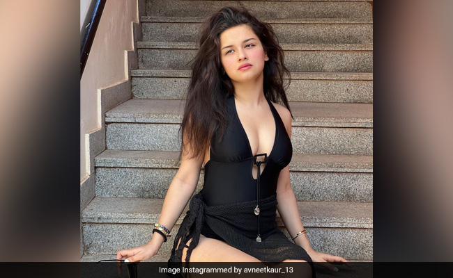 Avneet Kaur Takes On Instagram, This Time In A Gorgeous Monokini