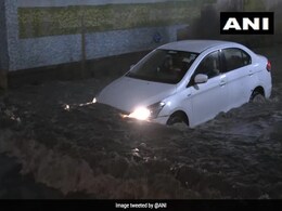 Delhi Records Highest Rainfall For Jan In 13 Years, Several Areas Waterlogged Delhi Records Highest Rainfall For Jan In 13 Years, Several Areas Waterlogged