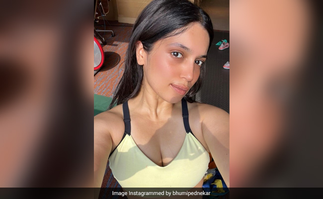 Bhumi Pednekar's Workout Selfie Is The Only Motivation We Needed This Winter