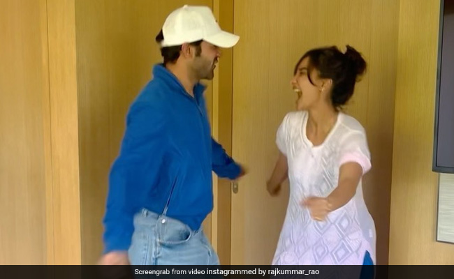 Rajkummar Rao ने पत्रलेखा के साथ 'बधाई दो' के गाने पर किया मजेदार डांस, भूमि पेडनेकर बोलीं- ओए होए! VIDEO