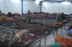 Homeless Take Refuge In Night Shelter As Delhi Reels Under Cold Wave Homeless Take Refuge In Night Shelter As Delhi Reels Under Cold Wave