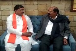 Madhya Pradesh Minister Interviews Crorepati Farmer. In Loss, Say Others Madhya Pradesh Minister Interviews Crorepati Farmer. In Loss, Say Others