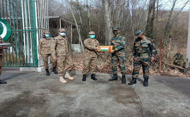 India, Pakistan Soldiers Exchange Sweets On Independence Day