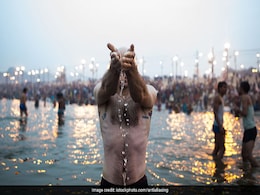 Amavasya 2022: जानिए नए साल में कब-कब पड़ेगी अमावस्या, यहां देखें पूरी लिस्ट Amavasya 2022: जानिए नए साल में कब-कब पड़ेगी अमावस्या, यहां देखें पूरी लिस्ट