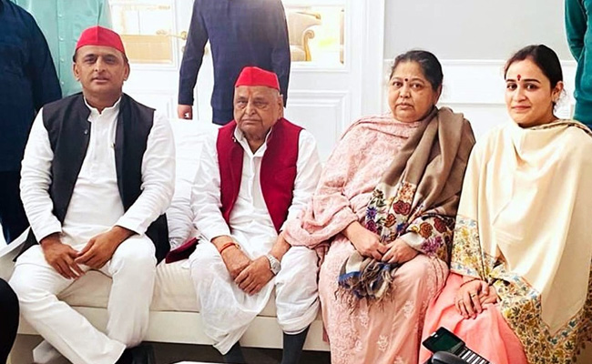 Akhilesh Yadav's Cheeky Retort To BJP As It Gains His Relative Aparna