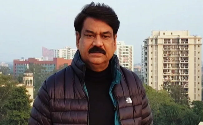 Tributes To Kamal Khan From Yogi Adityanath, Akhilesh Yadav Others