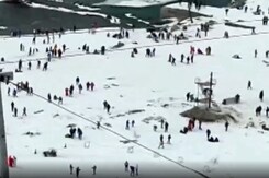 Tourist Rush At Lahaul-Spiti Tourist Rush At Lahaul-Spiti
