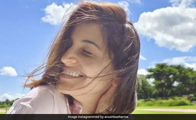 Anushka Sharma Looks Adorable In This Throwback Post. See Pics