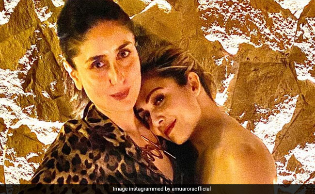 A Typical Message Exchange Between Kareena Kapoor And BFF Amrita Arora