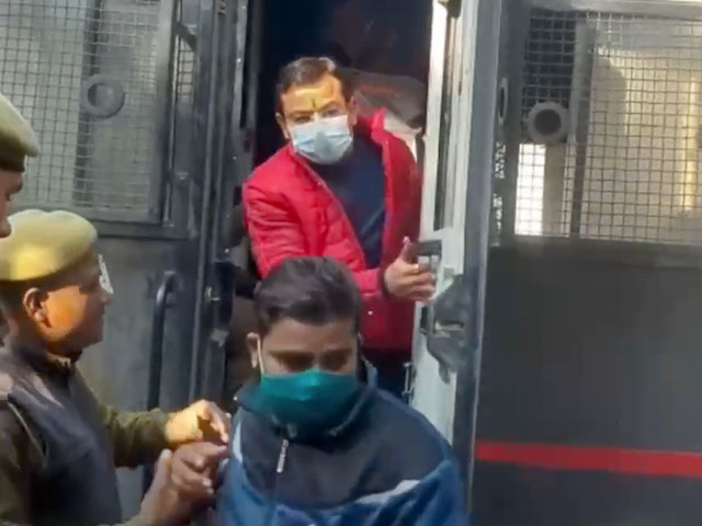 5 प्&zwj;वाइंट न्&zwj;यूज : आशीष मिश्रा को इन शर्तों पर सुप्रीम कोर्ट से मिली जमानत