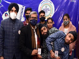Famous Amritsar-Based Conjoined Twins Sohna-Mohna Get Separate Voter ID Cards Famous Amritsar-Based Conjoined Twins Sohna-Mohna Get Separate Voter ID Cards