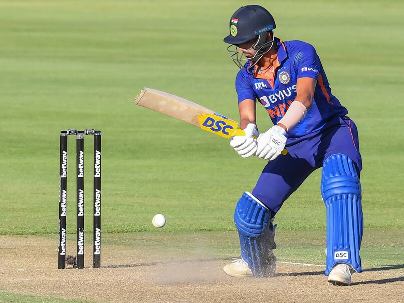 Dinesh Karthik Narrates Interesting Story To Highlight Deepak Chahar's "Fighting Spirit"