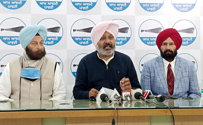 मुख्यमंत्री चेहरा चुनने के लिए 48 घंटे में 11 लाख से ज्यादा लोगों ने दी प्रतिक्रिया : आम आदमी पार्टी का दावा