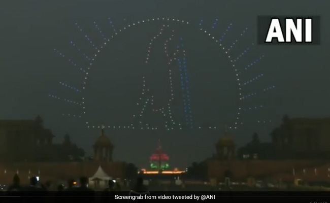 आसमान में 1000 ड्रोन ने दिखाया 'भारत दर्शन'- VIDEO देख चकित हो जाएंगे आप