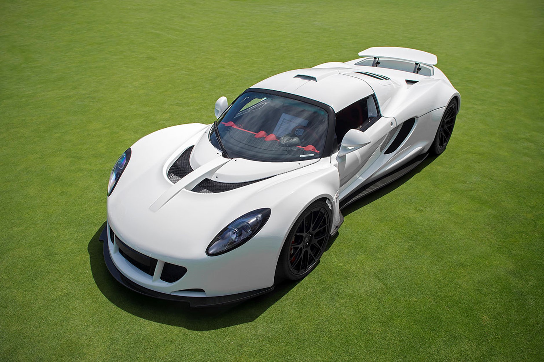 Top 13 Fastest Cars in the World