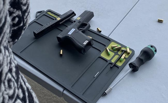 'Smart' Guns With Fingerprint Sensor, Security Code Headed To US Market