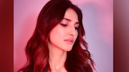 Vaani Kapoor Turns Vegetarian, Enjoys Delicious And Healthy Salad