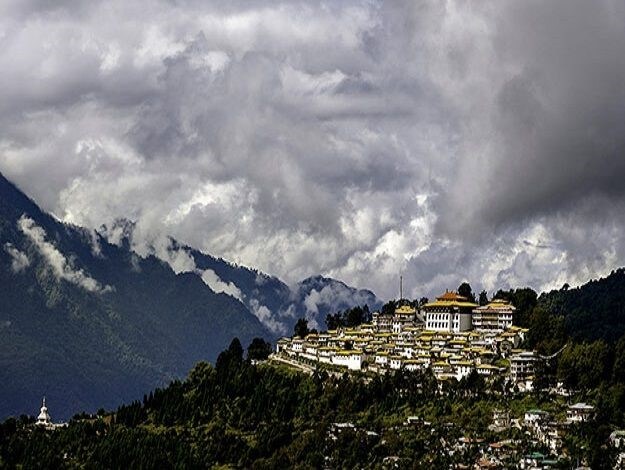 5 Road Trips In Northeast India That Will Put Your Gutsy Side To Test