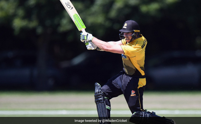 न्यूजीलैंड बल्लेबाज ने मचाया कोहराम, 22 गेंदों में जड़े 110 रन, तोड़ दिया बाबर आजम का World रिकॉर्ड