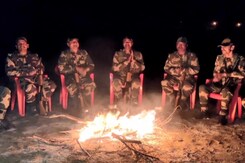 Watch:  BSF Jawans Celebrate In Kutch On New Year Eve Watch:  BSF Jawans Celebrate In Kutch On New Year Eve