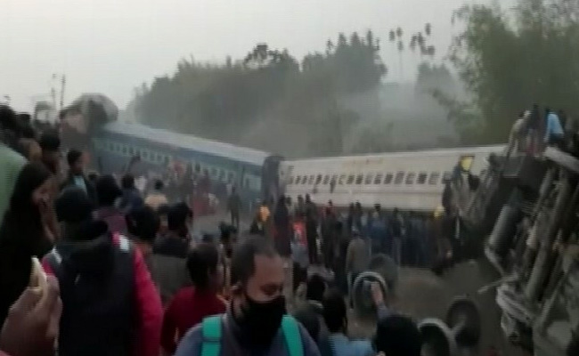 बीकानेर-गुवाहाटी एक्सप्रेस हादसे में 9 की मौत, 37 जख्मी, अस्पताल में घायलों से मिले रेल मंत्री; 10 बड़ी बातें