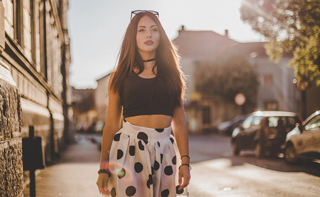 Keep Your Casual Fashion In Check With These Chic Crop Tops