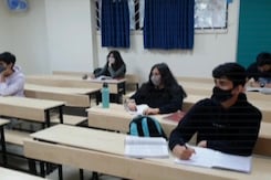 80% Attendance In Schools Run By Mumbai Civic Body As Offline Classes Resume 80% Attendance In Schools Run By Mumbai Civic Body As Offline Classes Resume