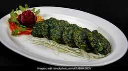 Chicken Hara Bhara Kebab Recipe: The Popular Veg Snack Gets A Meaty Makeover