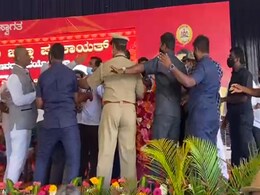 कर्नाटक : CM बसवराज बोम्मई के सामने ही उलझ गए मंत्री अश्वत नारायण और कांग्रेस सांसद DK सुरेश कर्नाटक : CM बसवराज बोम्मई के सामने ही उलझ गए मंत्री अश्वत नारायण और कांग्रेस सांसद DK सुरेश
