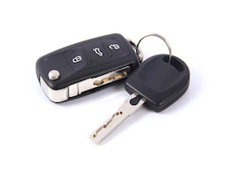 10 Simple Car DIYs and Hacks You Should Know 10 Simple Car DIYs and Hacks You Should Know