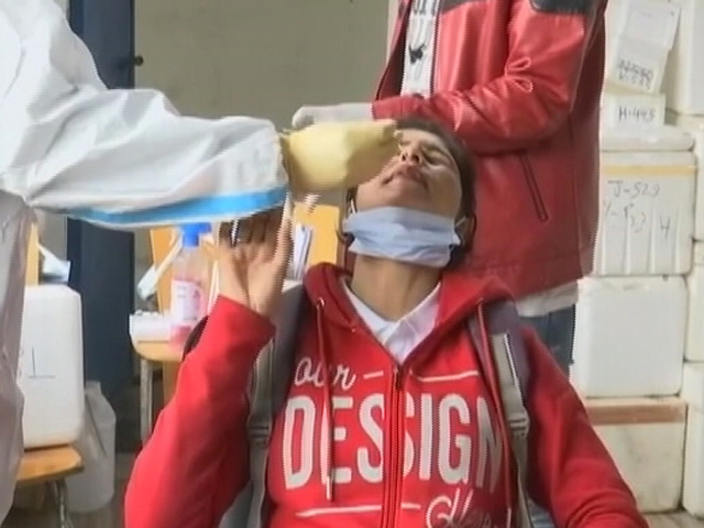 Omicron Dominant Variant, Early Indication Of Plateau In Cases: Centre